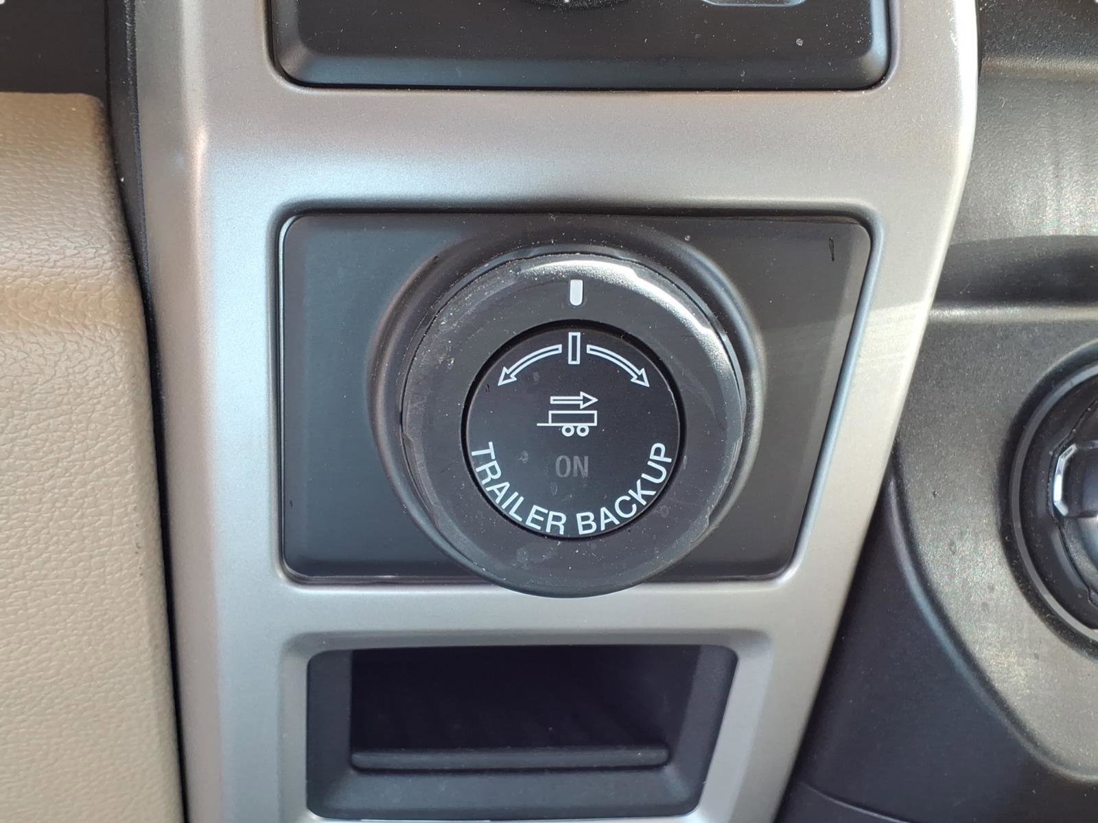 Used 2020 Ford F150 Lariat image 23