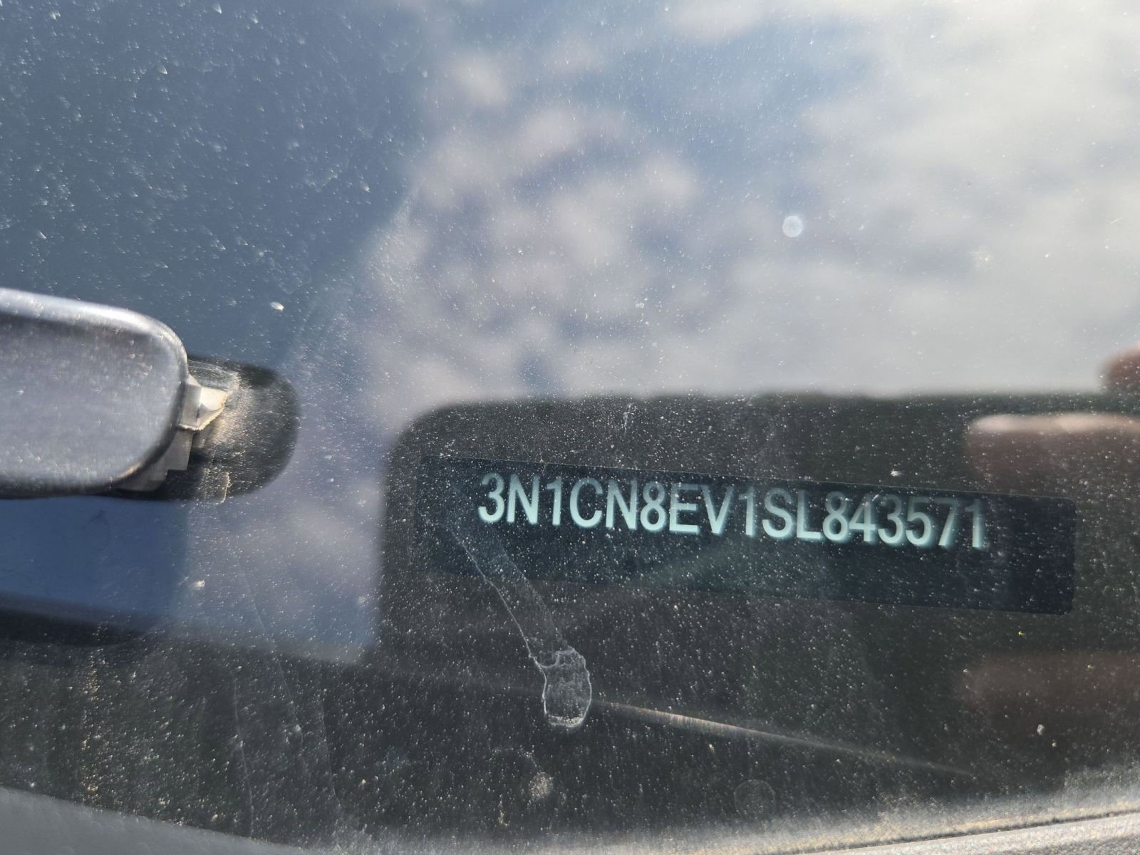 Used 2025 Nissan Versa SV FWD image 6