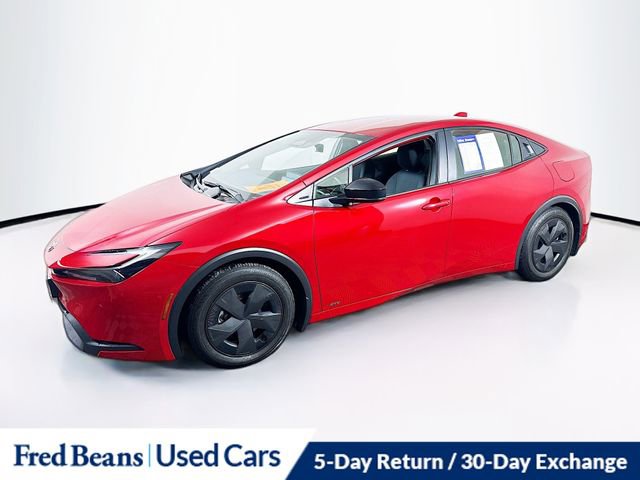 Used 2023 Toyota Prius LE image 4