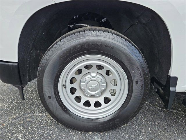 Used 2024 Chevrolet Silverado 1500 W/T w/ WT Value Package image 16