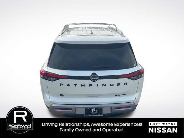 Used 2024 Nissan Pathfinder SL w/ Black Appearance Package AWD/4WD image 32