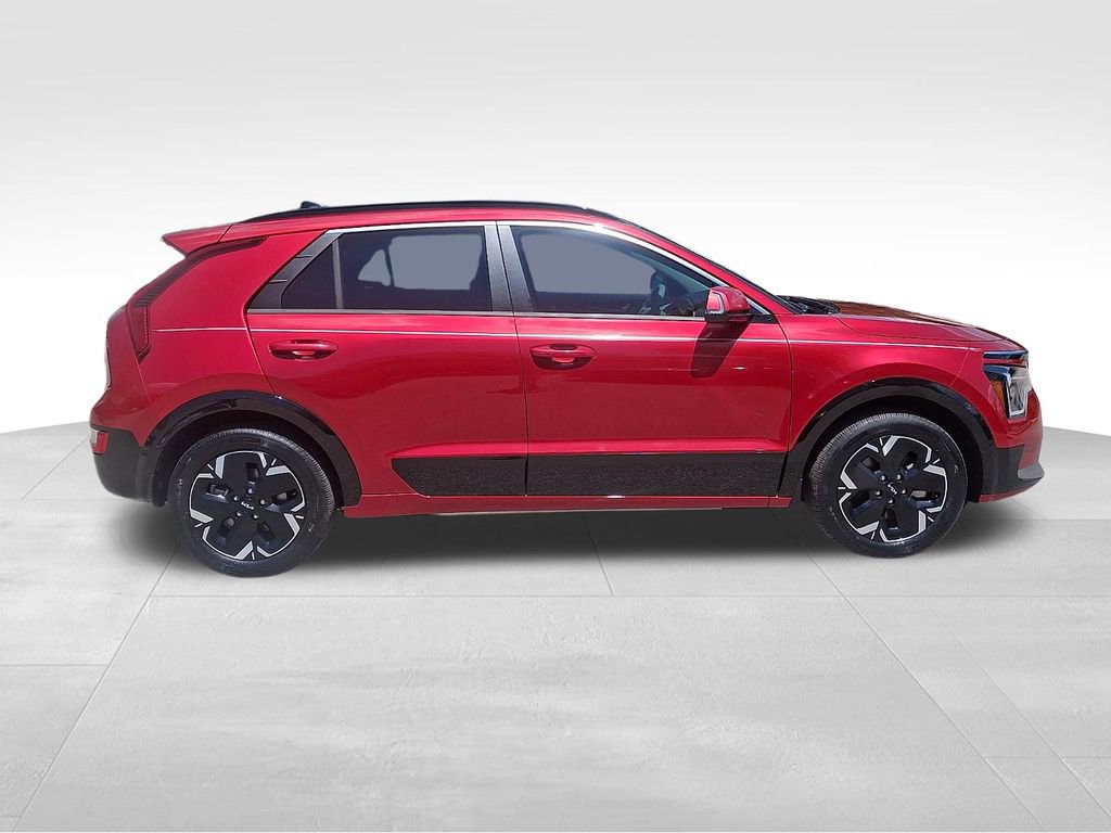 Used 2023 Kia Niro Wind FWD image 7