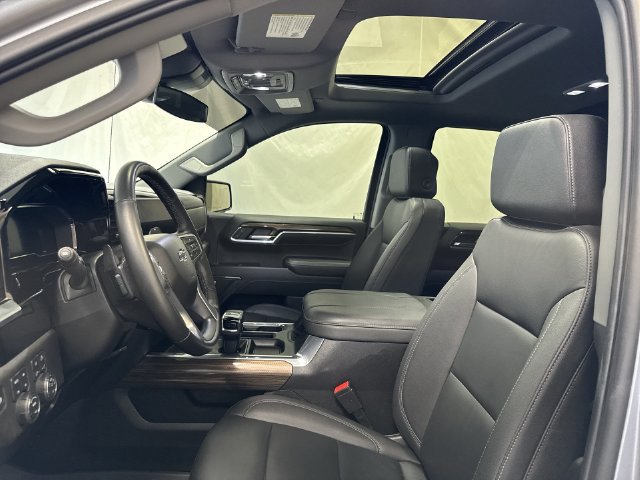 Used 2024 Chevrolet Silverado 1500 RST w/ RST All Star Premium Package AWD/4WD image 11