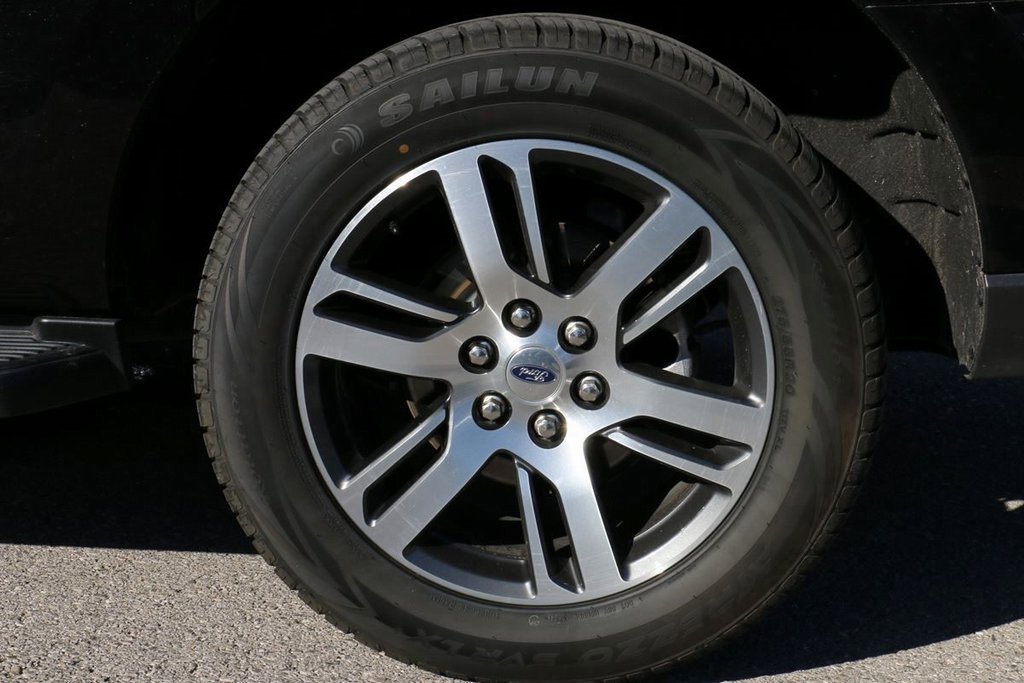 Used 2024 Ford Expedition Max Limited image 8