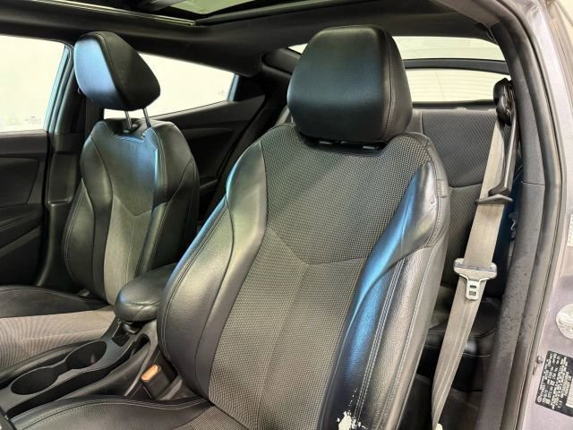 Used 2016 Hyundai Veloster w/ Option Group 02 image 72