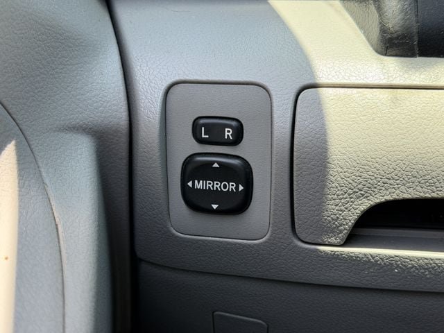 Used 2007 Toyota Camry LE FWD image 21
