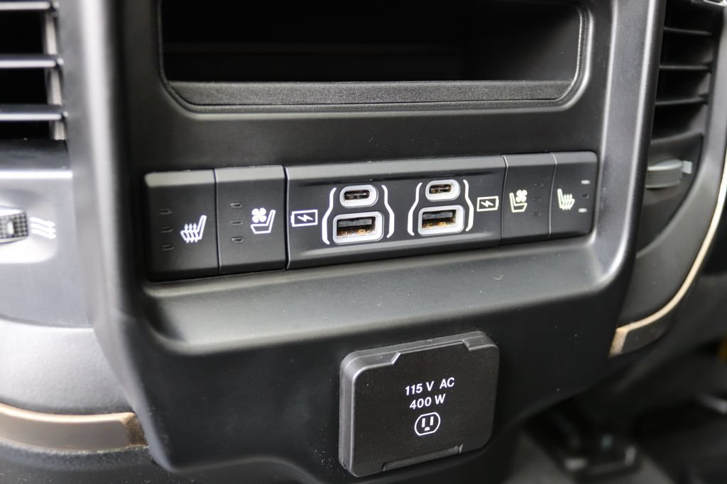 Used 2021 RAM 1500 Longhorn AWD/4WD image 23