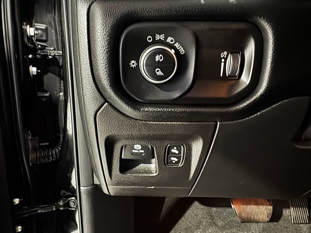 Used 2021 RAM 1500 Rebel w/ Level 1 Equipment Group AWD/4WD image 36