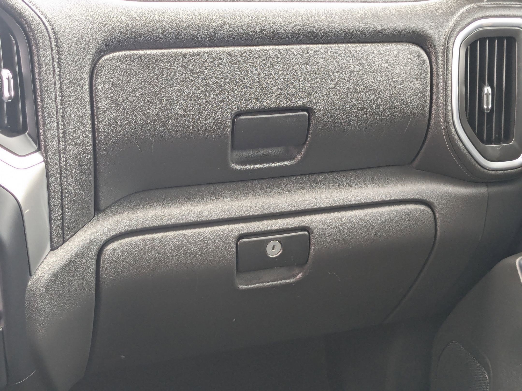 Used 2019 Chevrolet Silverado 1500 RST w/ All-Star Edition image 25