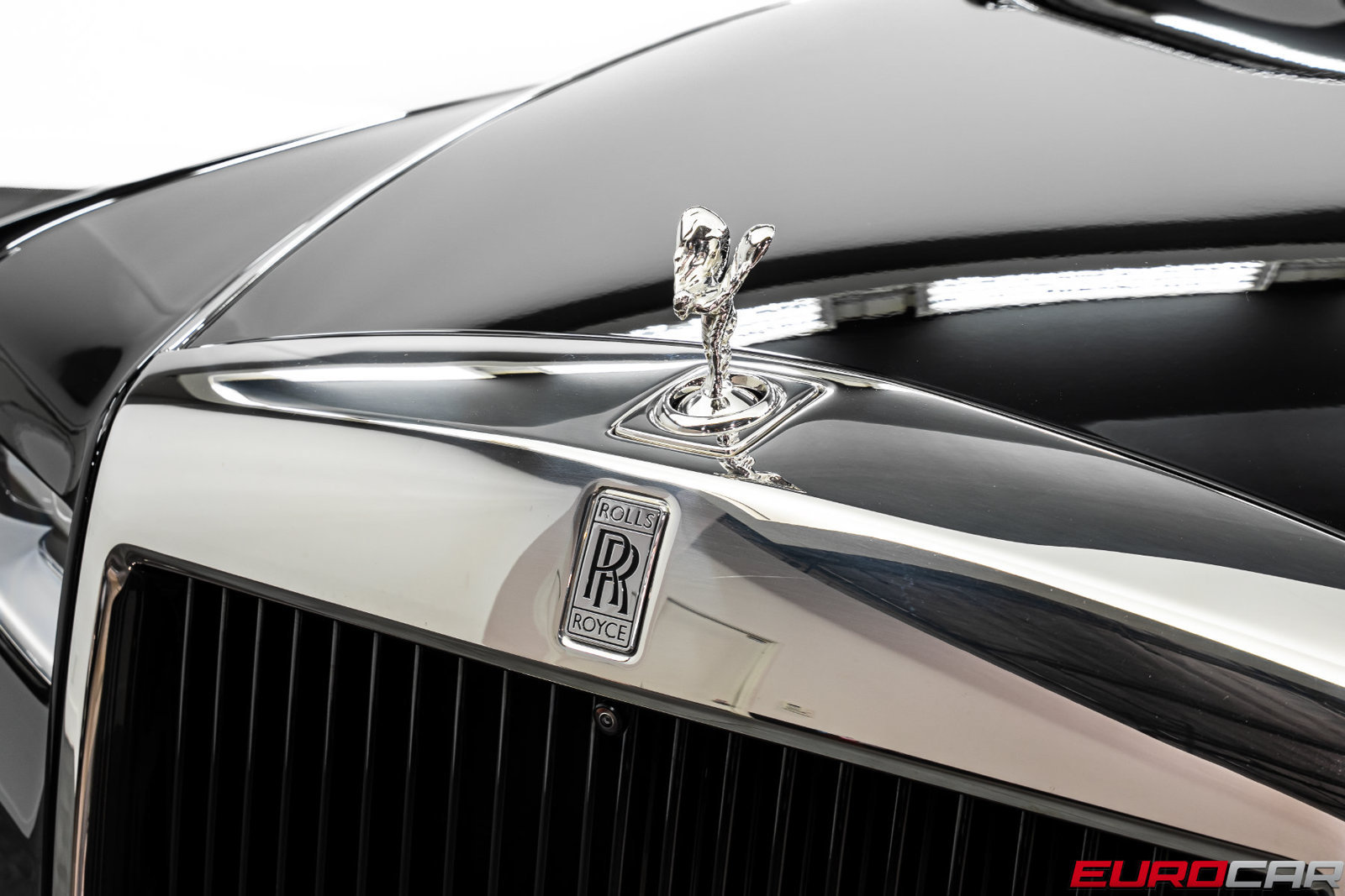 Used 2022 Rolls-Royce Phantom Sedan RWD image 11
