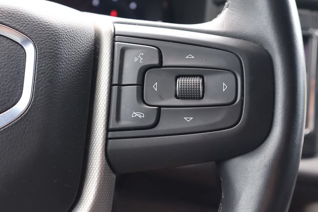 Used 2024 GMC Yukon Denali w/ Advanced Technology Package AWD/4WD image 27