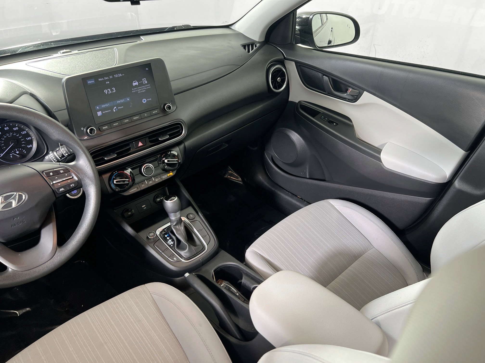 Used 2023 Hyundai Kona SEL w/ Cargo Package image 21