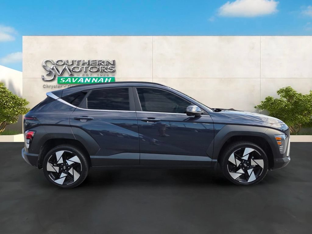 Used 2024 Hyundai Kona Limited AWD/4WD image 6