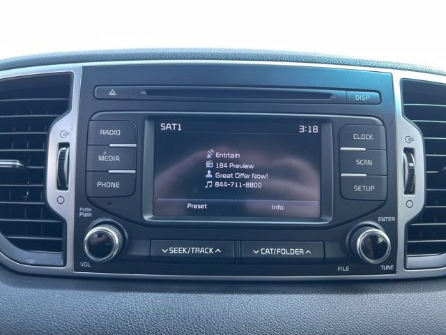 Used 2017 Kia Sportage LX image 17