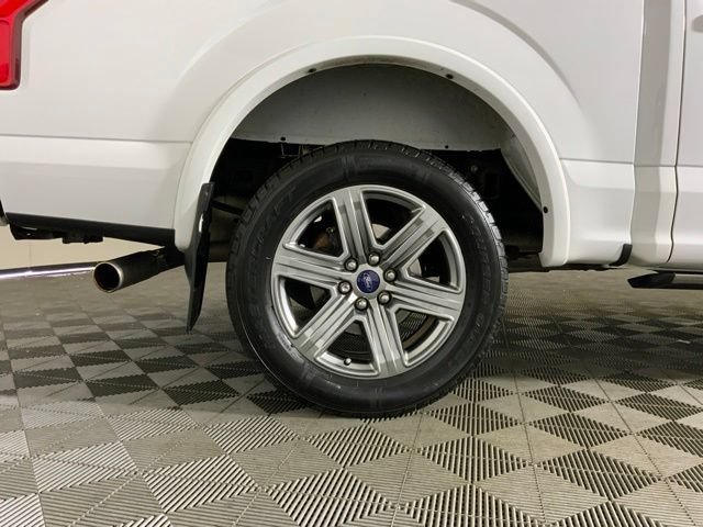 Used 2018 Ford F150 Lariat w/ Equipment Group 502A Luxury AWD/4WD image 10