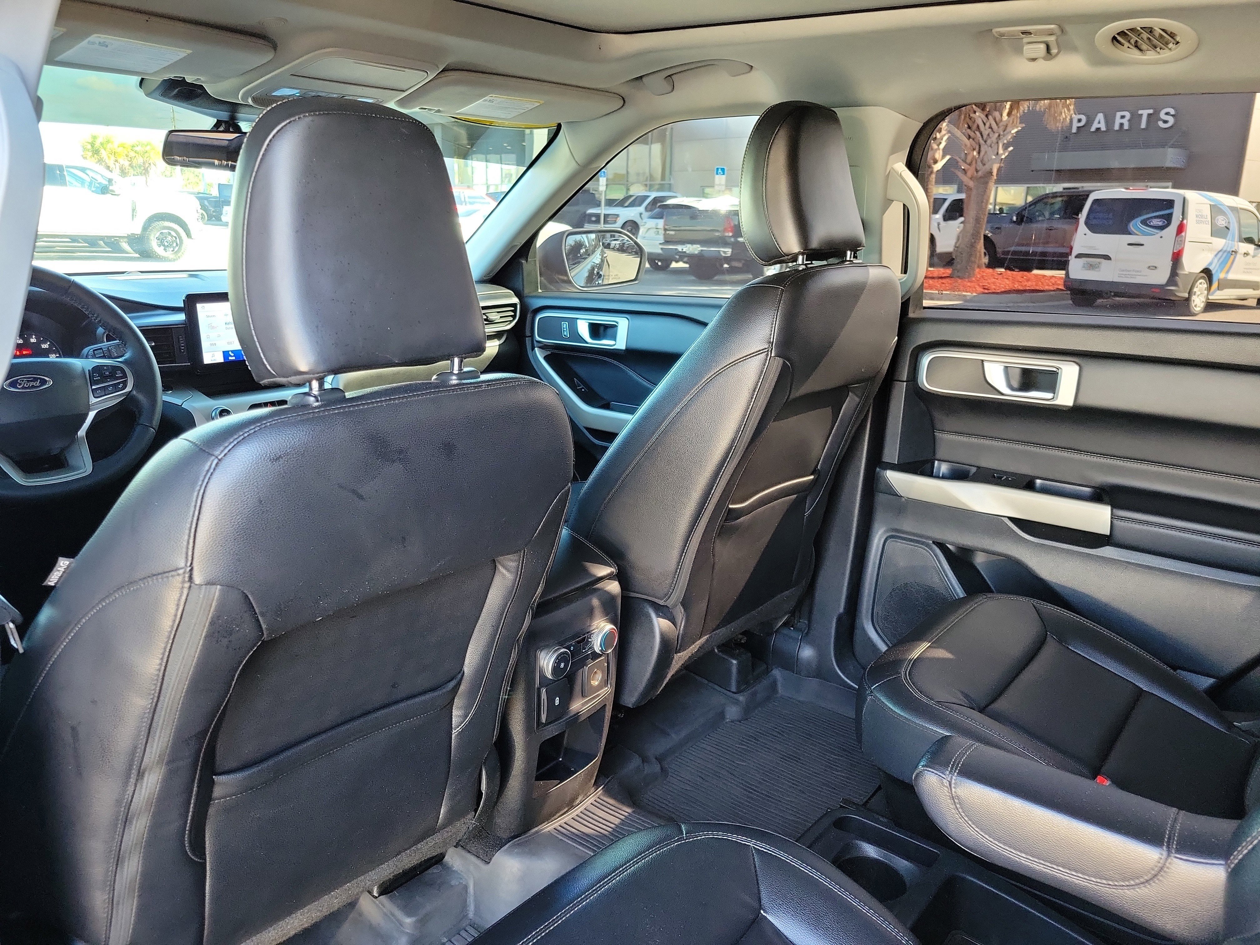 Certified 2021 Ford Explorer XLT w/ Equipment Group 202A image 23