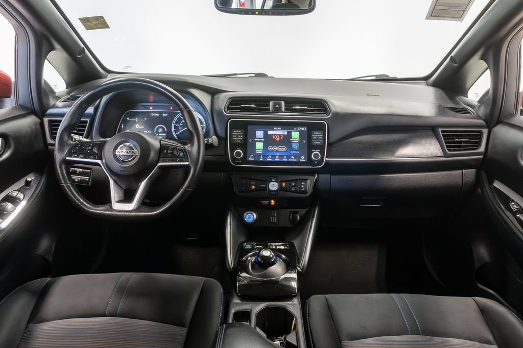 Used 2020 Nissan Leaf SV w/ SV Technology Package FWD image 27