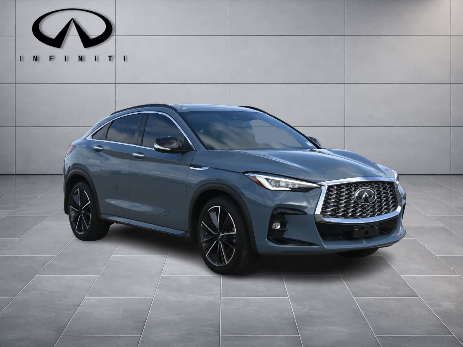 Certified 2023 INFINITI QX55 Essential AWD/4WD image 3
