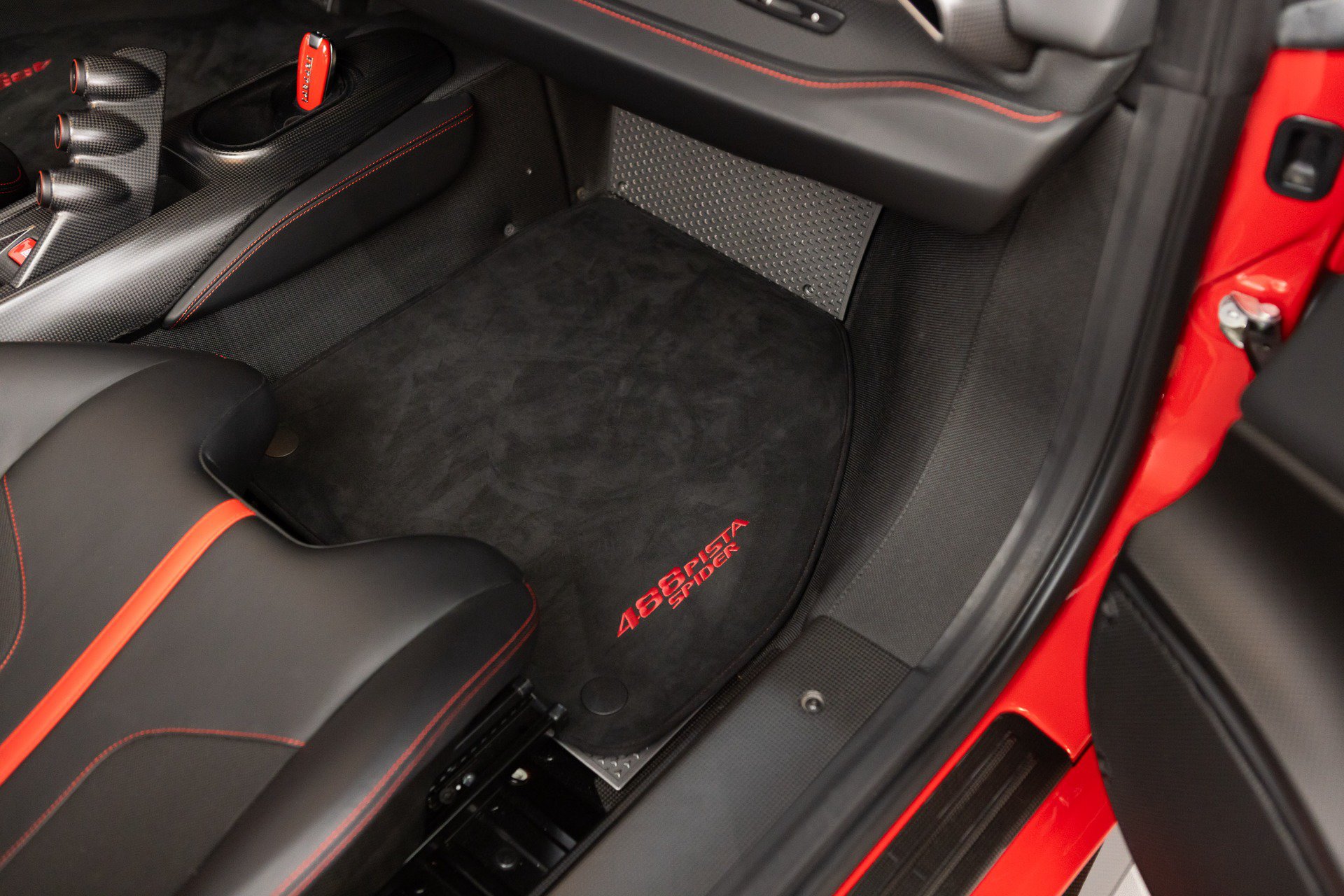 Certified 2020 Ferrari 488 Pista Spider RWD image 93