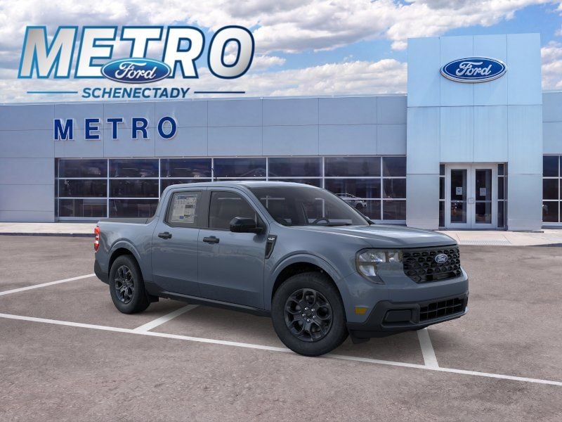 New 2026 Ford Maverick XLT w/ Equipment Group 301A