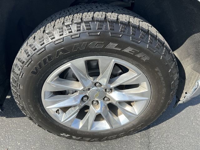 Certified 2020 Chevrolet Silverado 1500 LTZ w/ LTZ Premium Package image 24