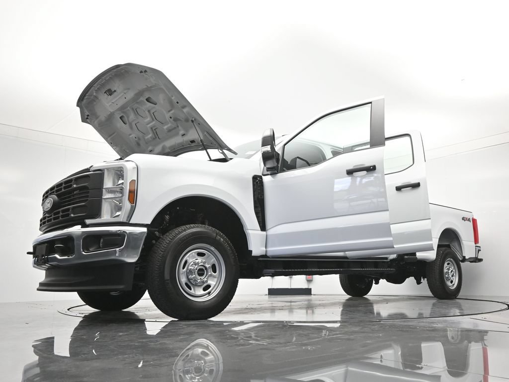 New 2027 Ford F250 XL w/ XL Chrome Package AWD/4WD image 48