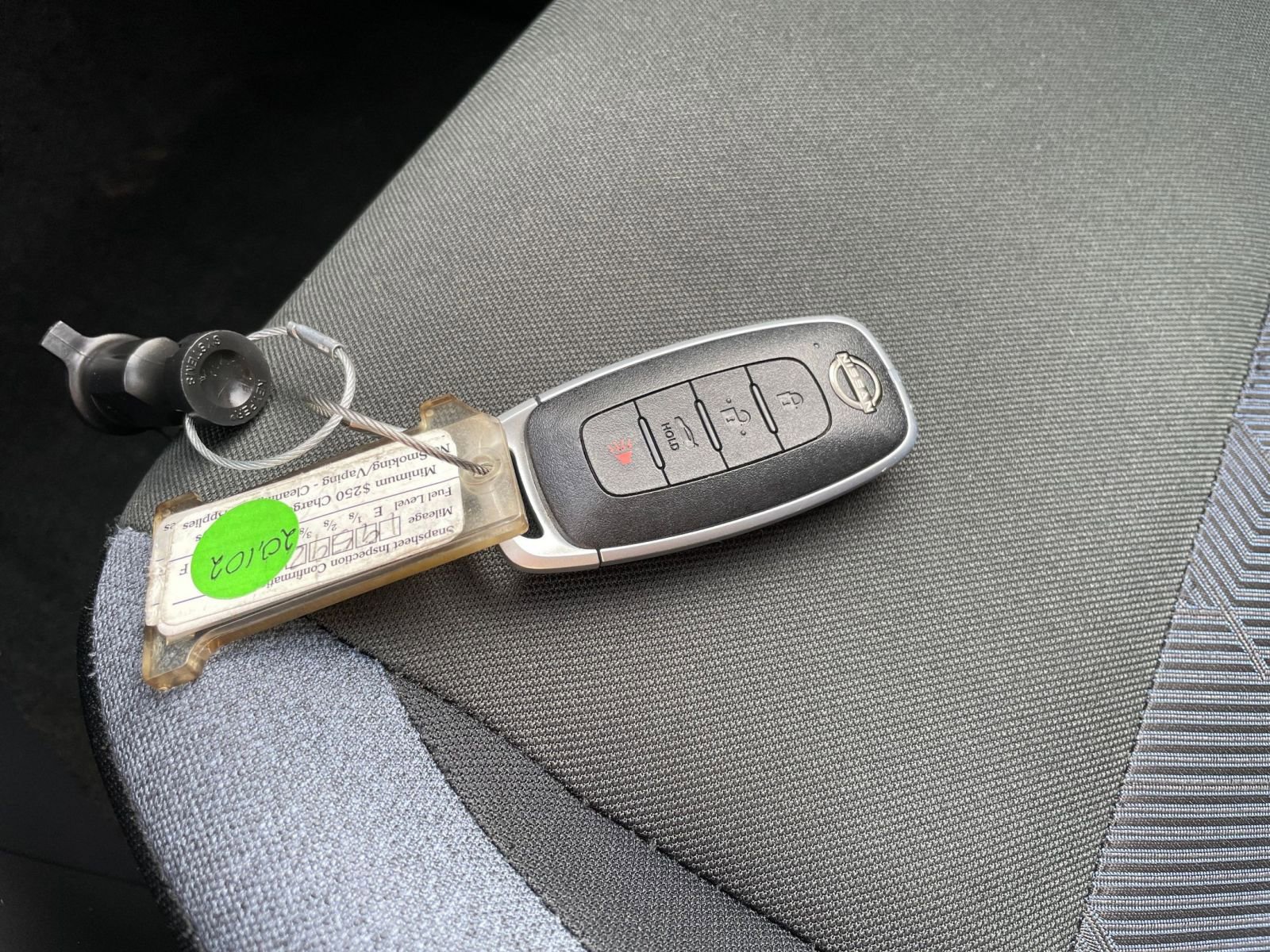Used 2025 Nissan Versa SV FWD image 21