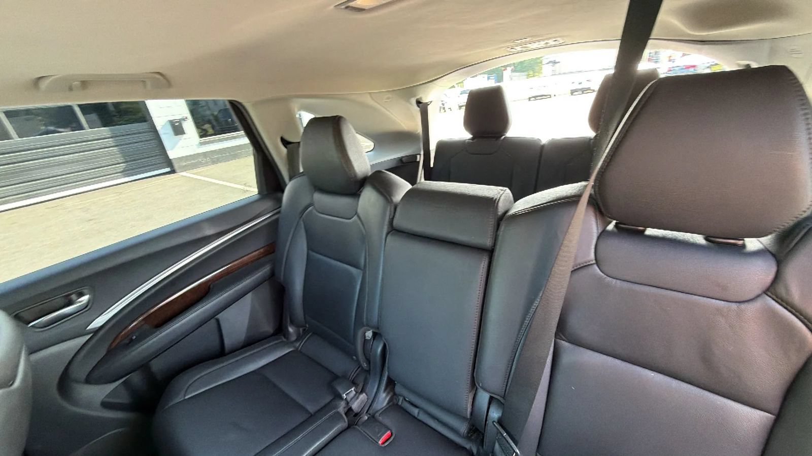 Used 2017 Acura MDX SH-AWD image 47