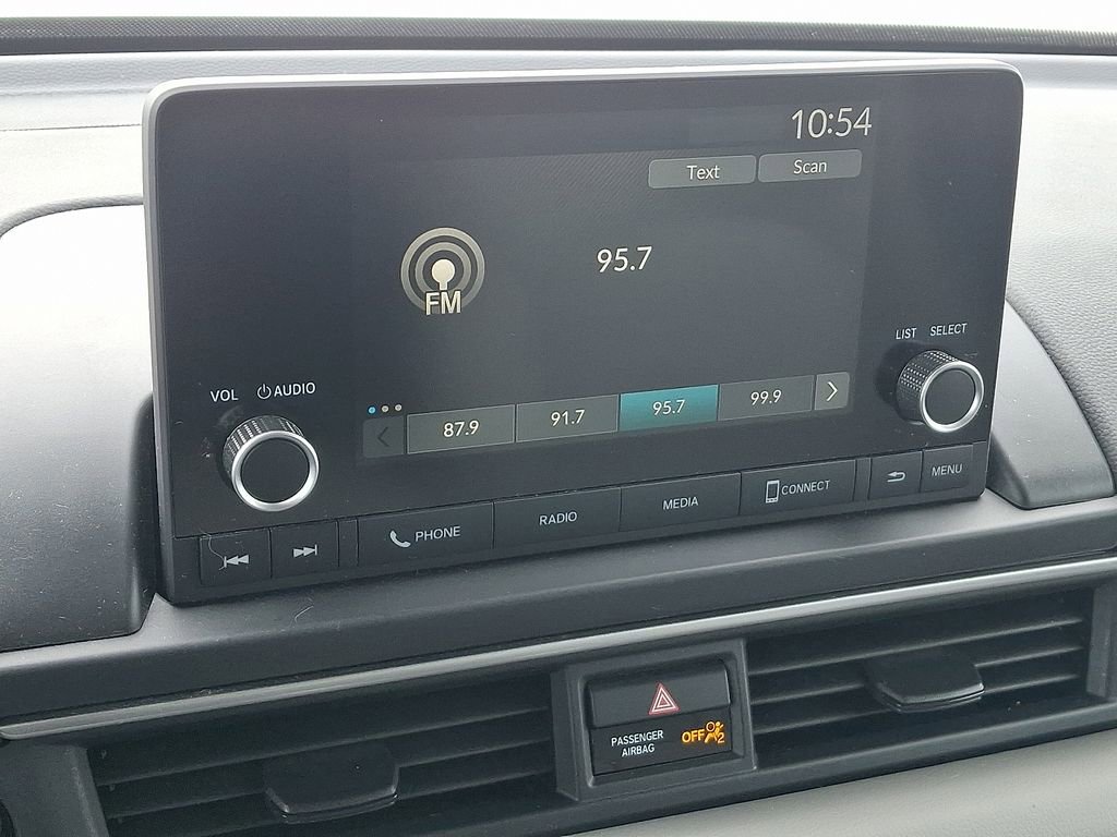 Used 2023 Honda Pilot LX image 18