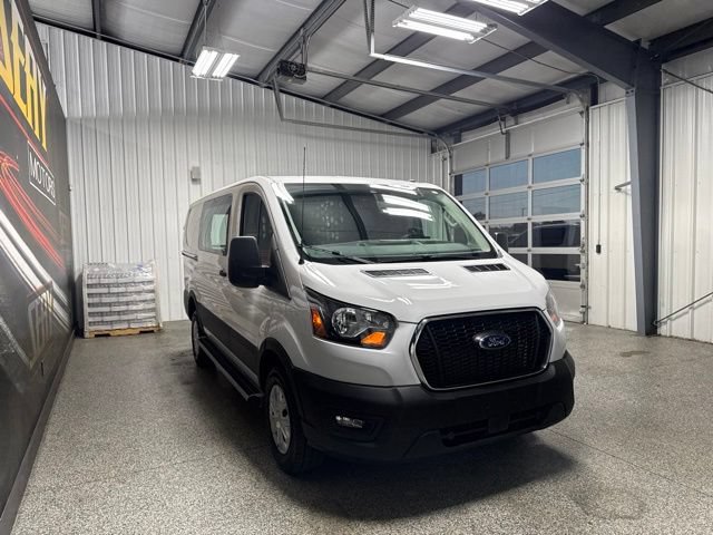 Used 2025 Ford Transit 250 Low Roof w/ Exterior Upgrade Package RWD image 26