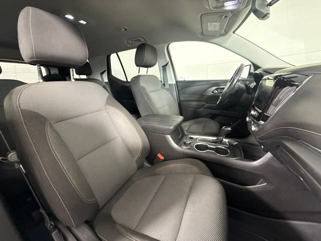 Used 2018 Chevrolet Traverse LT w/ LPO, Floor Liner Package AWD/4WD image 33