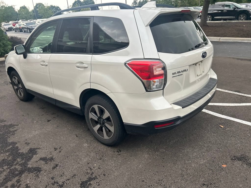 Used 2018 Subaru Forester 2.5i Premium AWD/4WD image 6