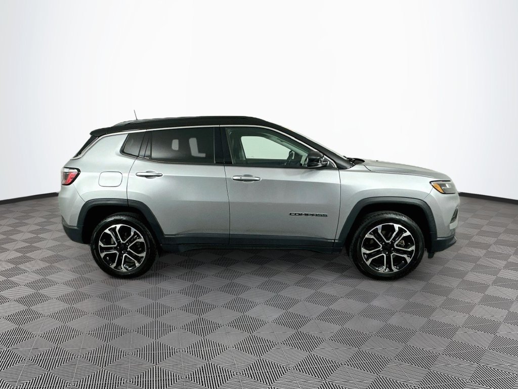 Certified 2022 Jeep Compass Limited AWD/4WD image 13