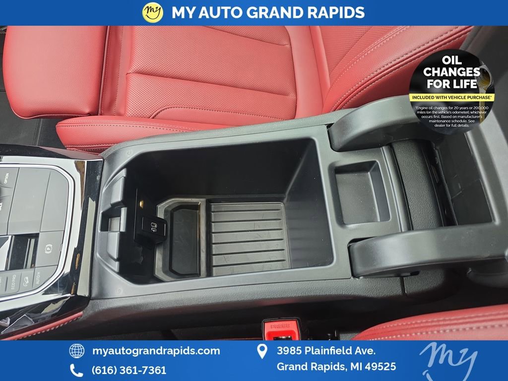 Used 2023 BMW X4 M40i w/ Premium Package image 27