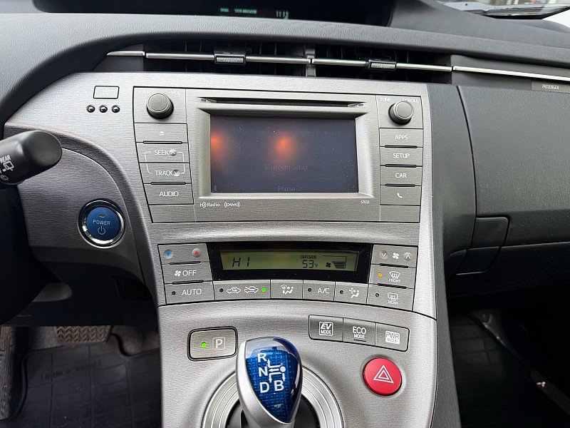 Used 2015 Toyota Prius Three image 14