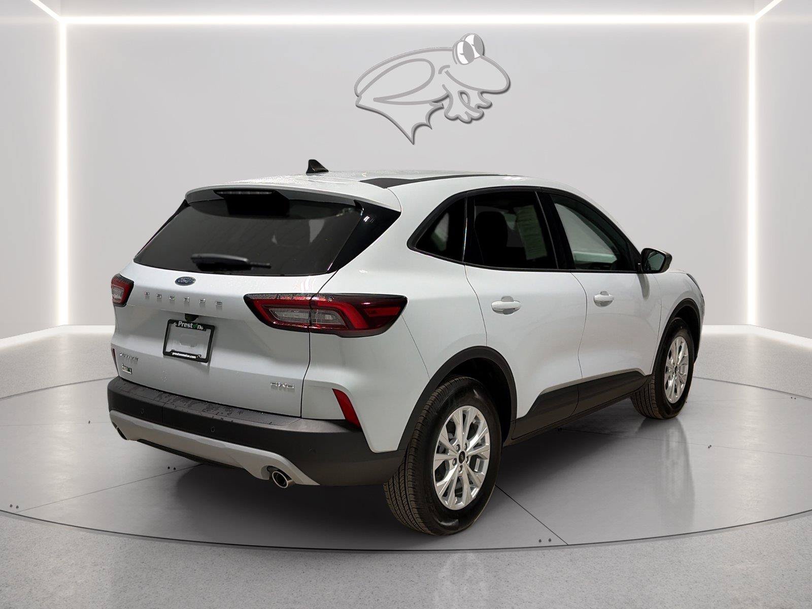 Used 2025 Ford Escape Active w/ Tech Pack #1 AWD/4WD image 5