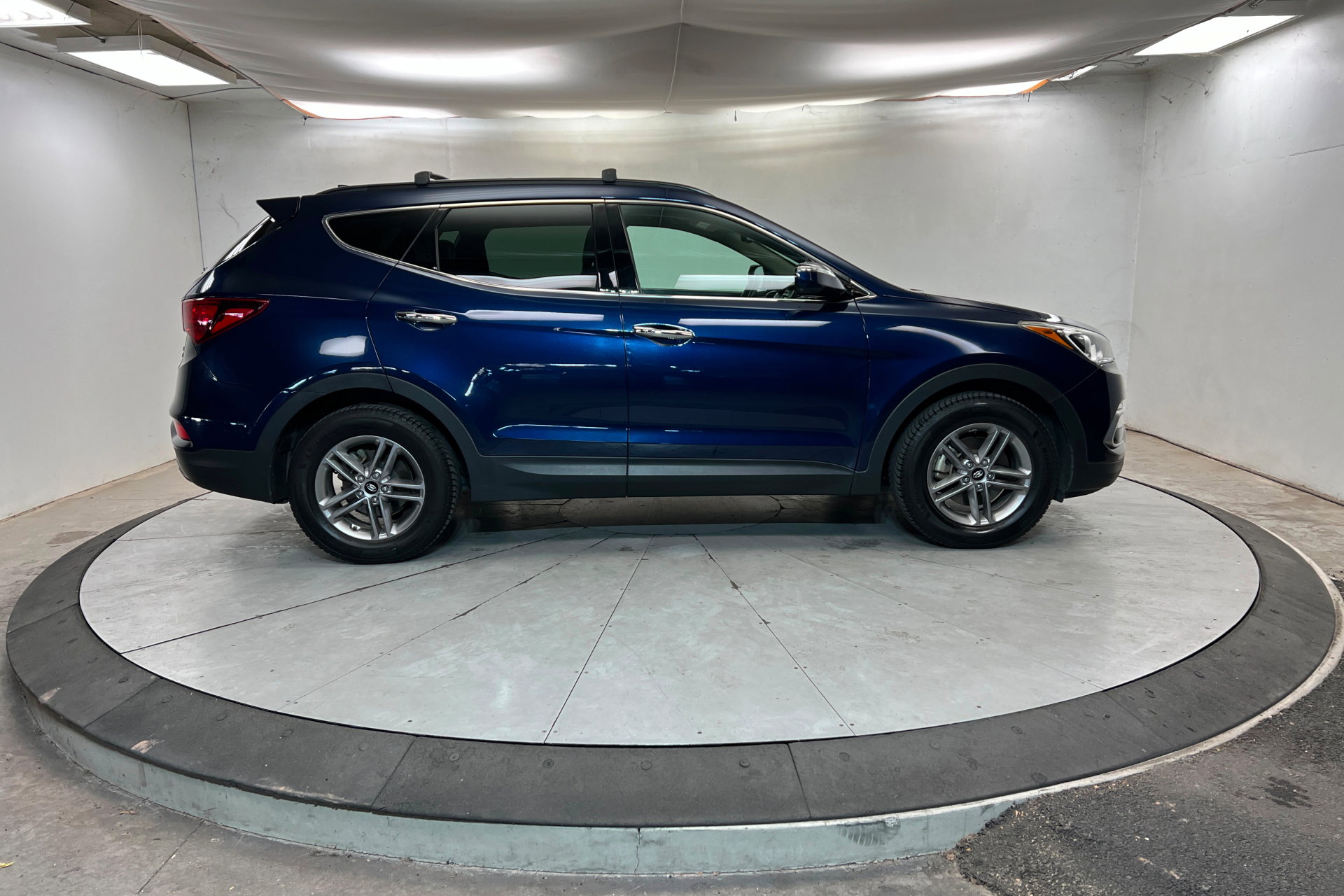 Used 2017 Hyundai Santa Fe Sport image 7