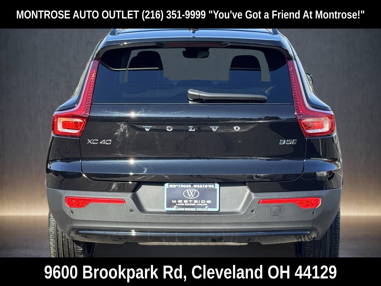 New 2026 Volvo XC40 B5 Core w/ Protection Package Premier image 4