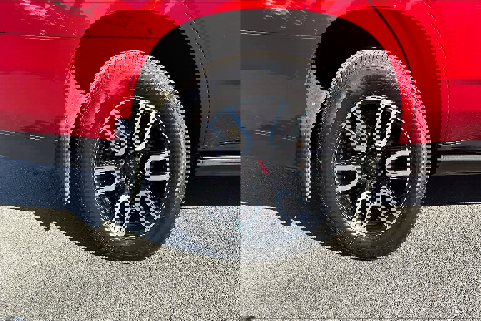 Used 2022 GMC Yukon AT4 image 35