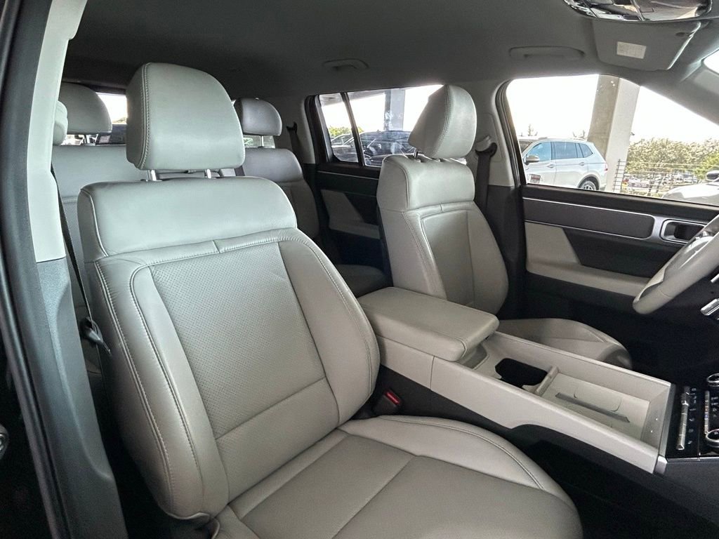 Used 2025 Hyundai Santa Fe SE image 22