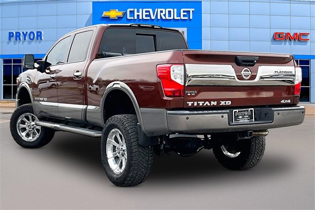 Used 2017 Nissan Titan Platinum Reserve image 4