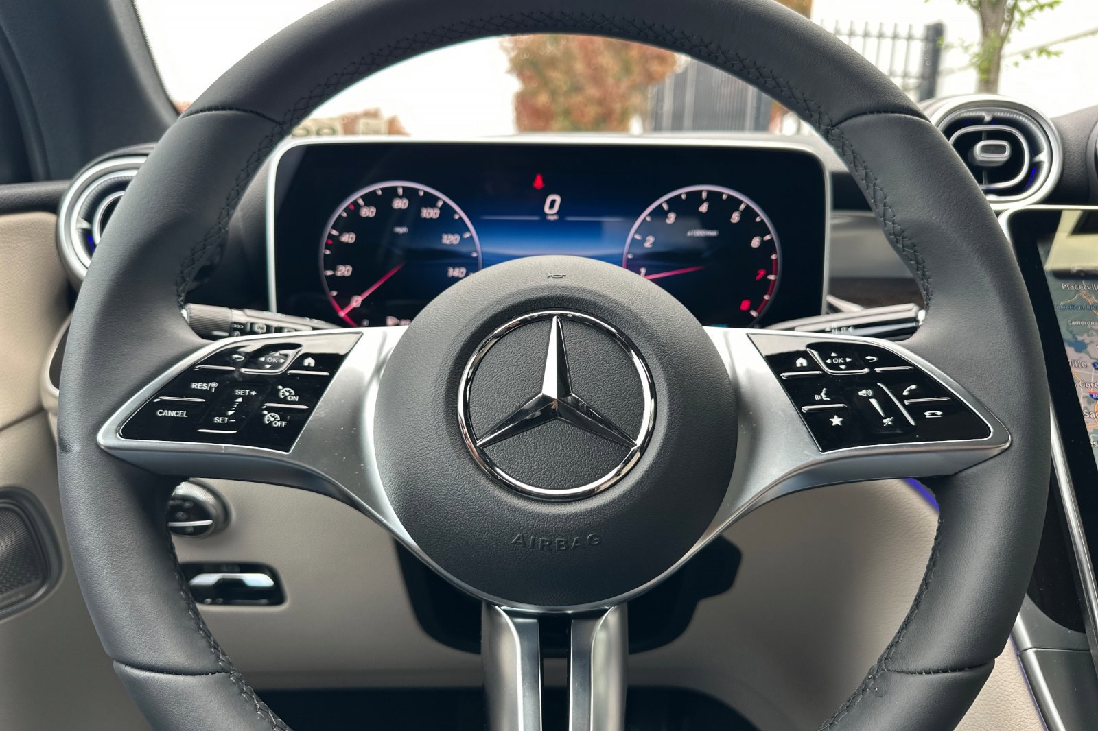 New 2026 Mercedes-Benz GLC 300 4MATIC image 24