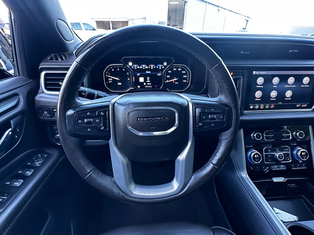 Used 2021 GMC Yukon Denali w/ Denali Ultimate Package image 11