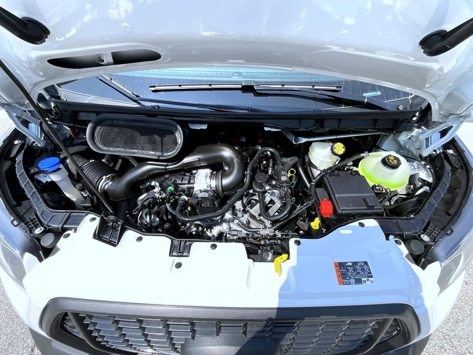 New 2026 Ford Transit 350 148 High Roof Extended w/ Load Area Protection Package RWD image 21