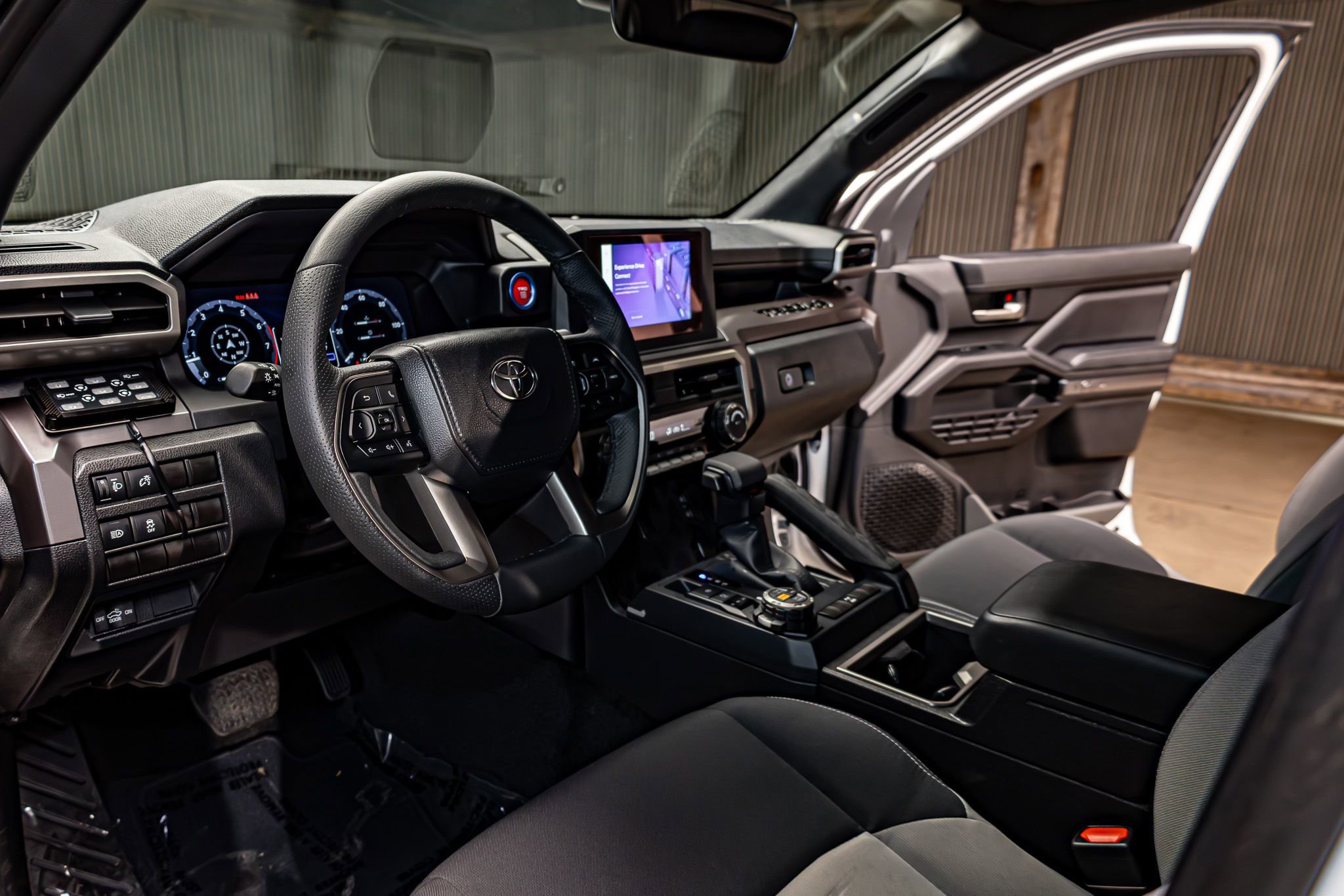 Used 2025 Toyota Tacoma TRD Off-Road AWD/4WD image 16