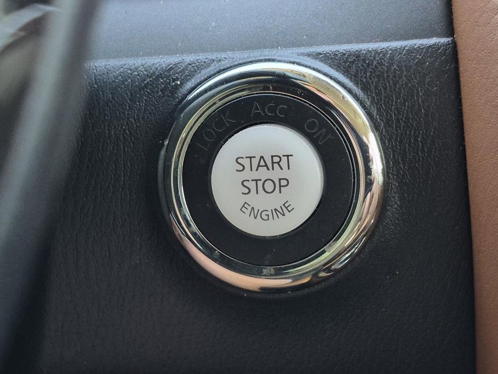 Used 2019 INFINITI QX80 Luxe w/ Proactive Package image 30