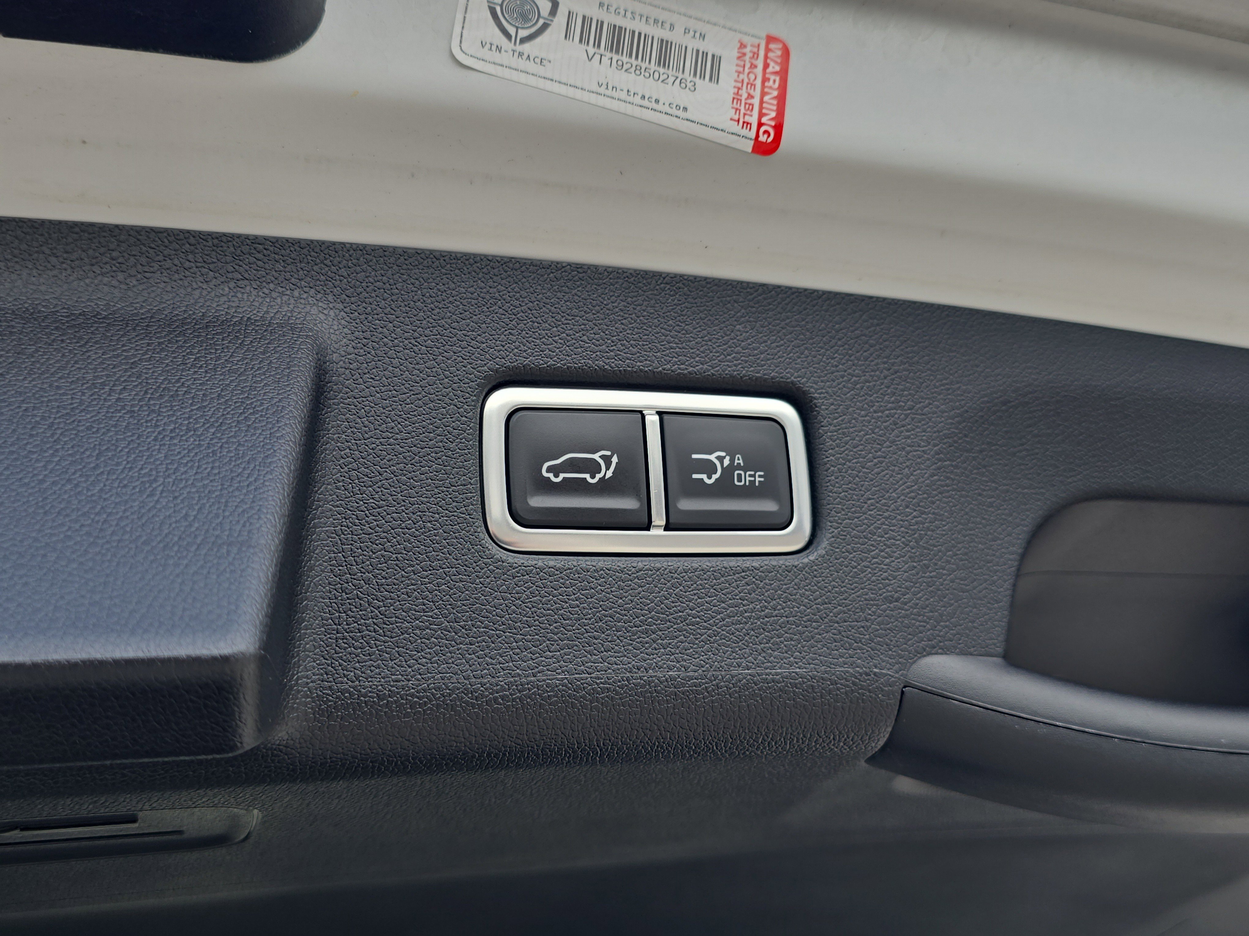 Certified 2025 Kia Sorento EX image 11