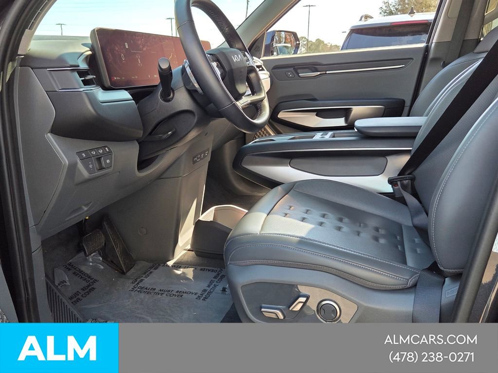 Used 2024 Kia EV9 Wind AWD/4WD image 4