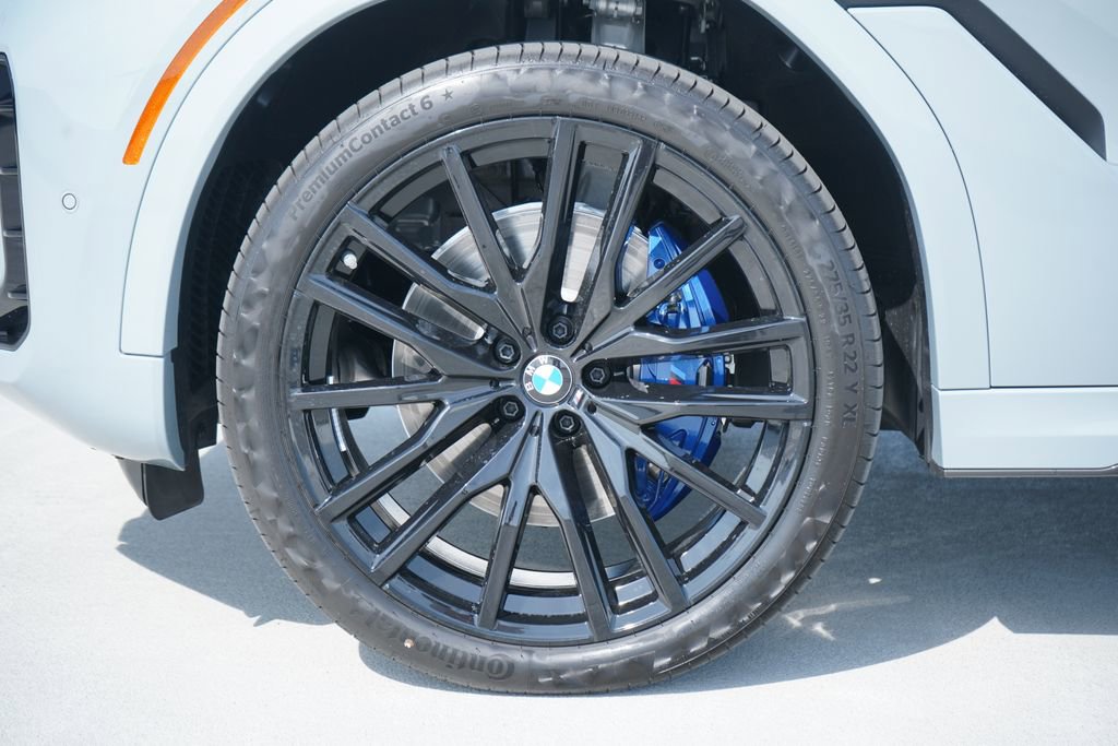 New 2026 BMW X6 xDrive40i w/ Climate Comfort Package image 5