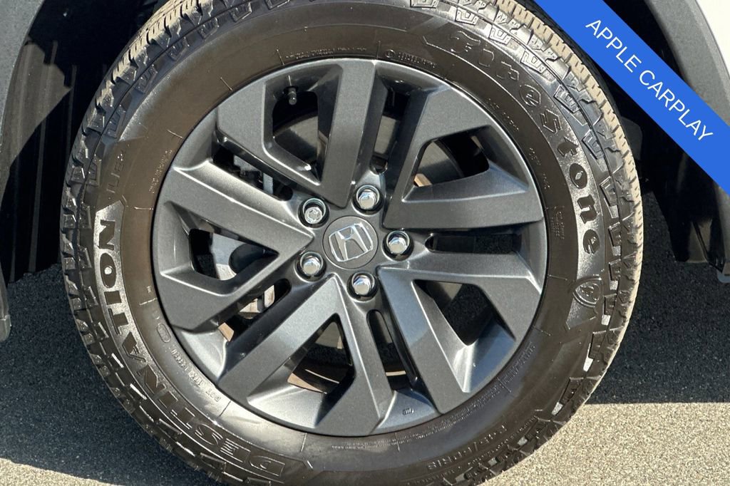 Used 2025 Honda Ridgeline Sport image 29